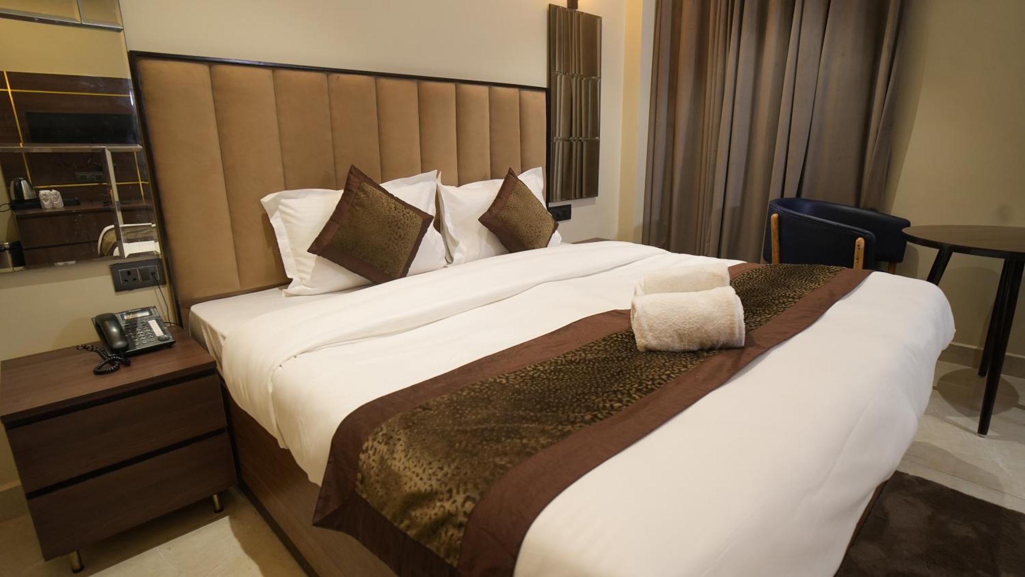 Hotel Lords Valley Rishīkesh Zewnętrze zdjęcie