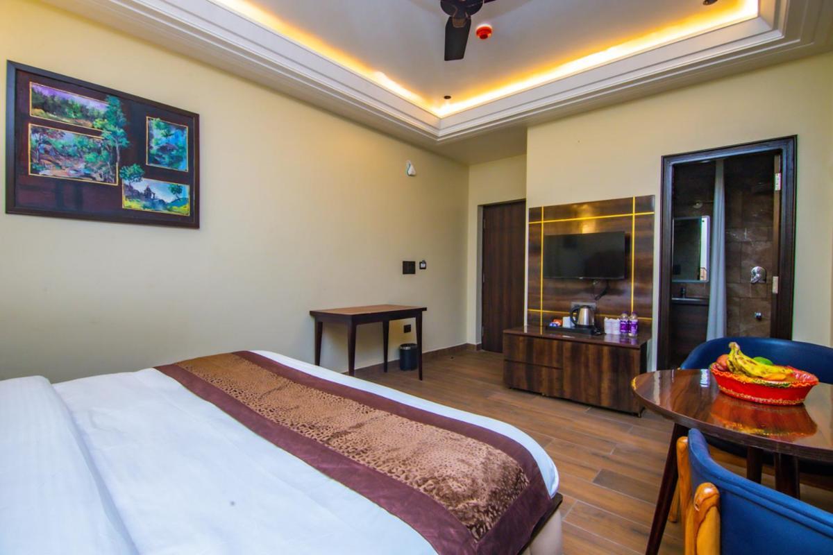 Hotel Lords Valley Rishīkesh Zewnętrze zdjęcie