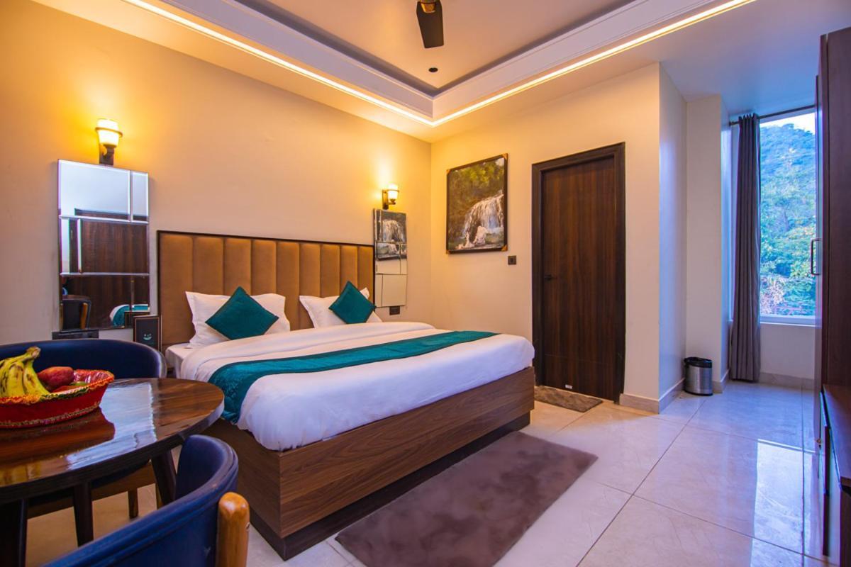 Hotel Lords Valley Rishīkesh Zewnętrze zdjęcie